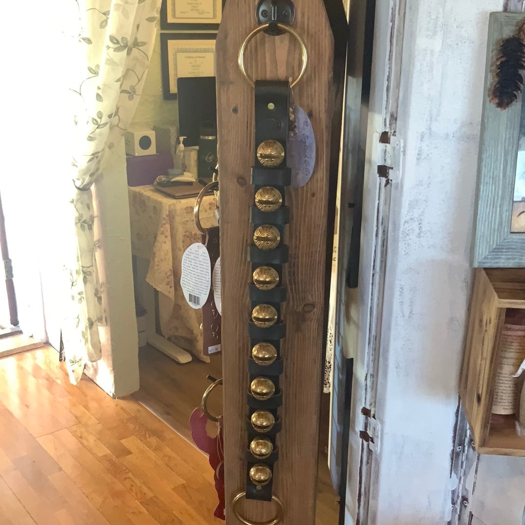 Heirloom 2-10 - New England Bells - Designer Door Hanger